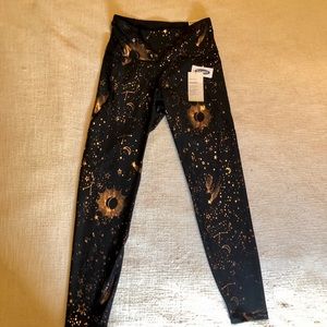 NWT Old Navy Powersoft high-waisted leggings